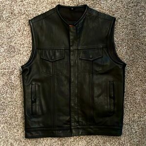 Men's Zipper & Snap Closure Leather Motorcycle Vest Quick Access Gun Pocket